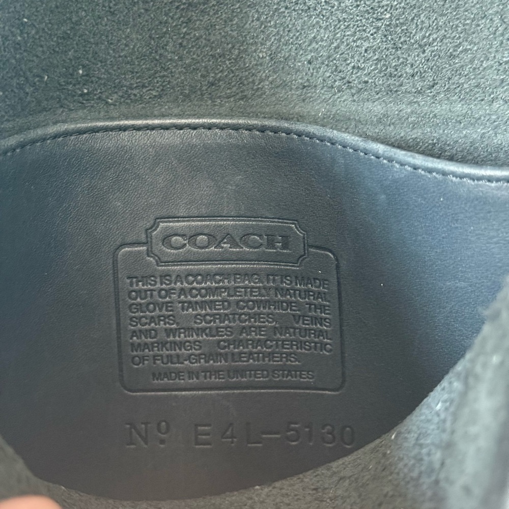 Vintage Coach Black Leather Station Bag Crossbody - Made in USA - 1990’s - Picture 6 of 6